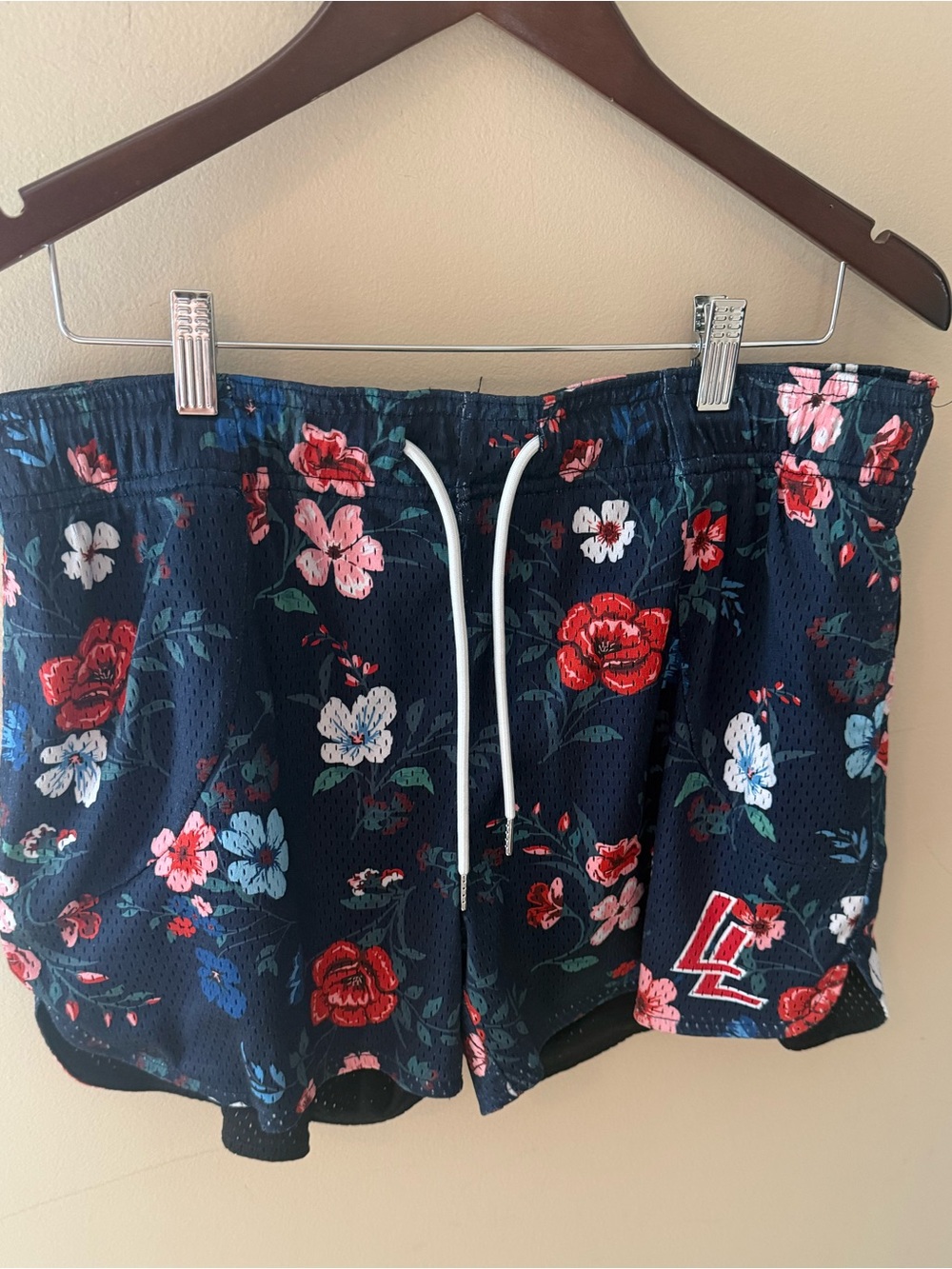 Lumber Legs floral Athletic Mesh Drawstring Shorts size XL